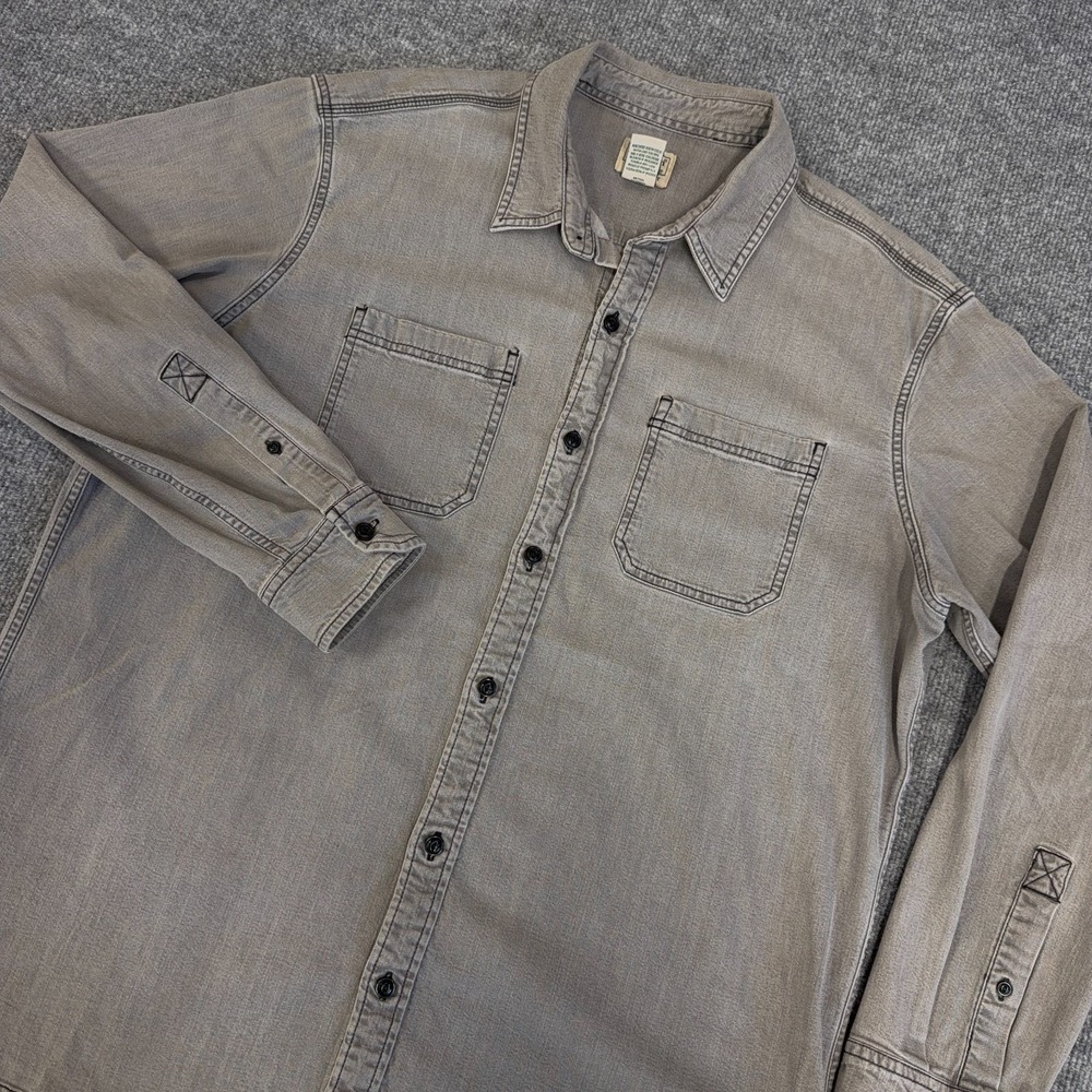 LL Bean Shirt Mens Large Gray BeanFlex Denim Traditional Untucked Fit Button Up